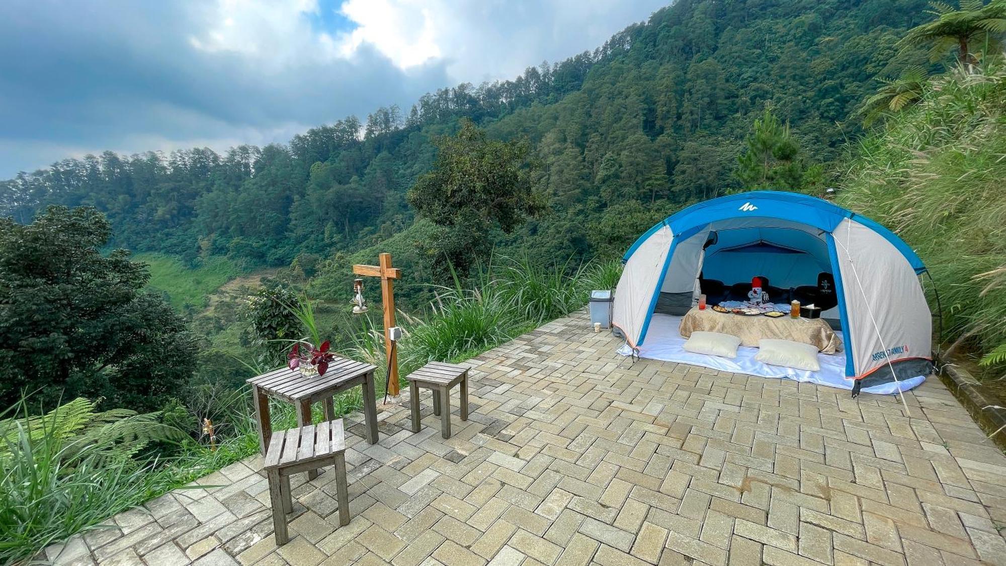 Damar Langit Resort Cisarua Extérieur photo